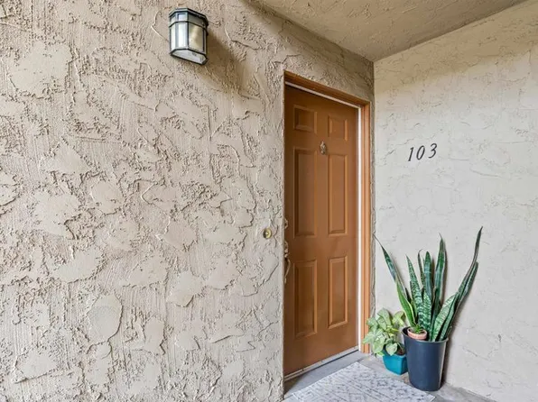 589 N Johnson Ave Unit 103, El Cajon, CA 92020