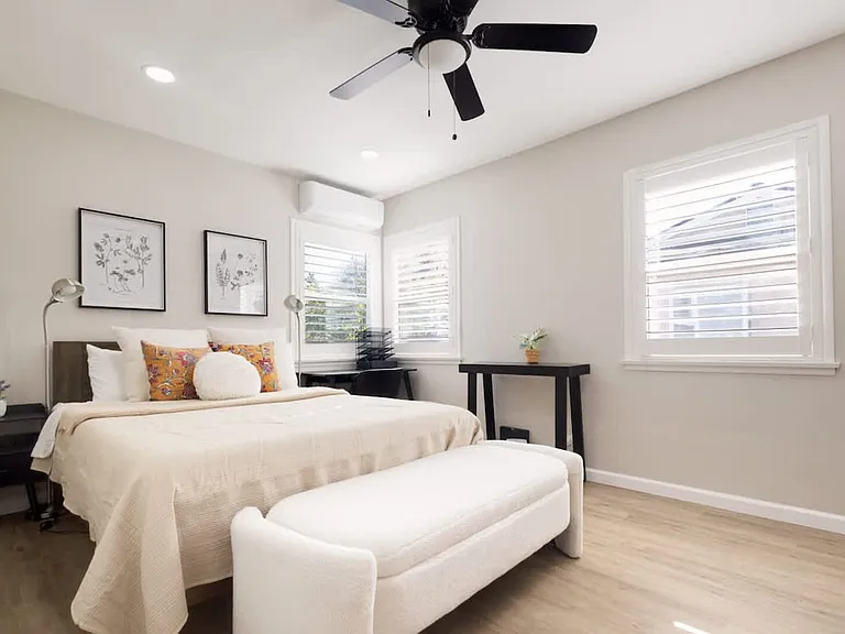 Shepherd Dr — Photo 20