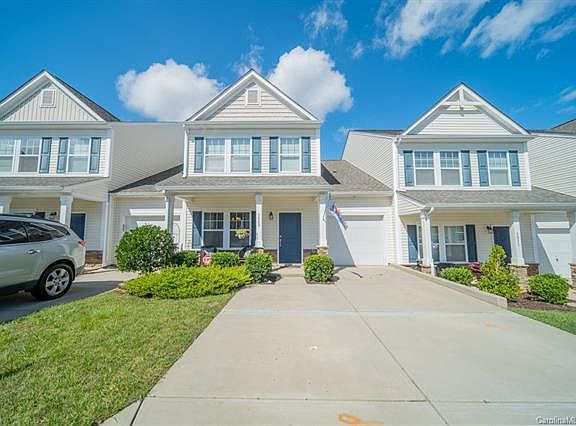 4th image of 3009 Stargazer Ln #78