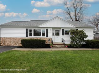 11 Mountain View Avenue, Saugerties, NY 12477