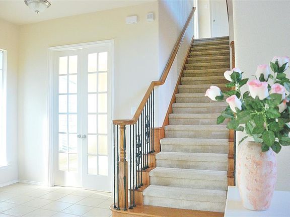 4th image of 9200 Regal Oaks Dr