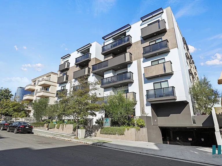 Street View of Fox Hills Dr by Wiseman