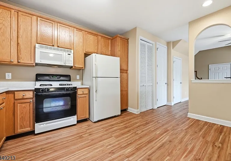 274 Windmill Ct — Photo 6