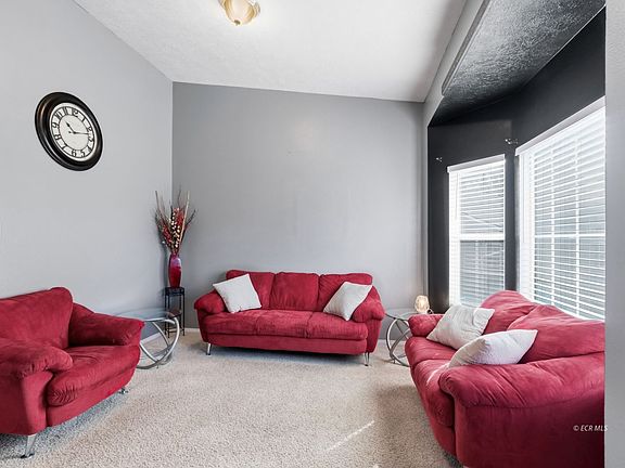4th image of 1606 Alans Pl