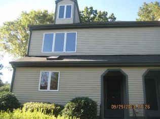 50 Ridgewood Ct, Shelton, CT 06484