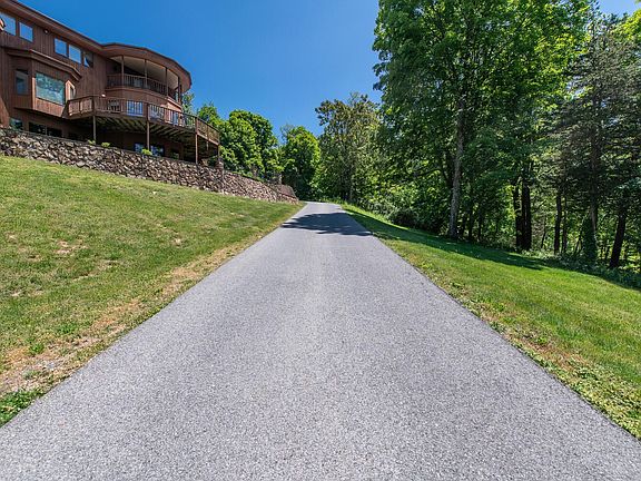 98 Old Albany Post Rd-large-003-004-98 Old Albany Post Rd3-1500x1000-72dpi.jpg