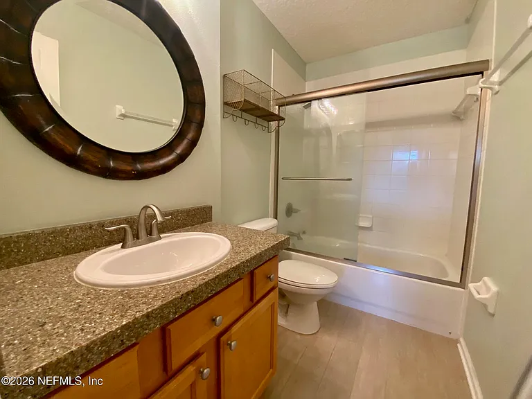 1530 Vineland Cir #B — Photo 20