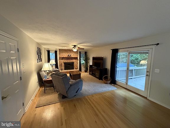 2nd image of 1903 Greenwood Dr