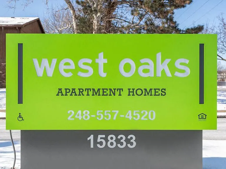 West Oaks — Photo 25