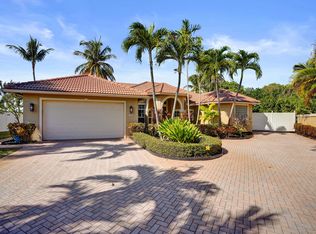 603 N Cypress Dr, Tequesta, FL 33469