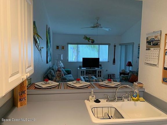 4th image of 343 Ocean Park Ln #110