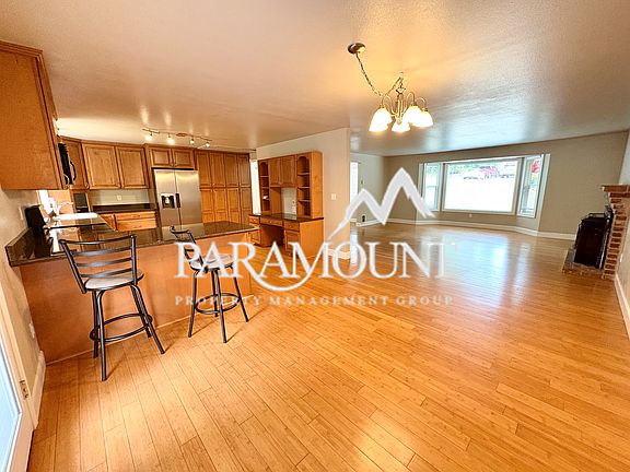 4th image of 5710 SE Woodland Ct