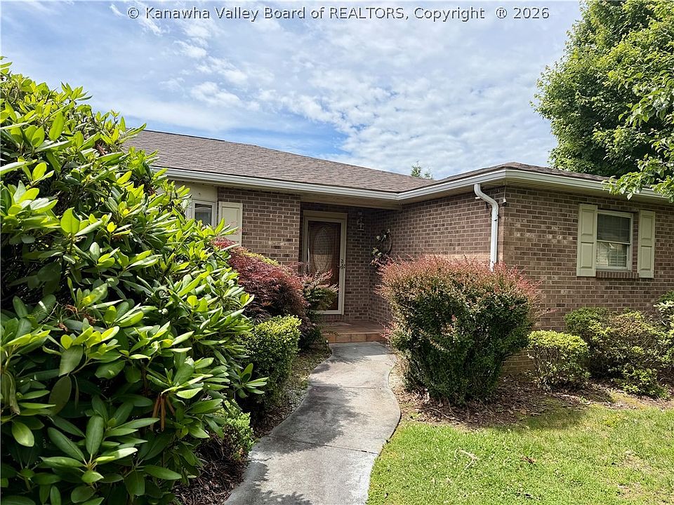 1st image of 2 Angela Dr