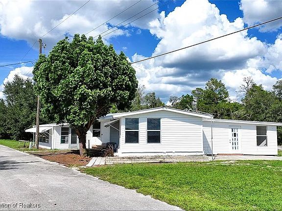 4th image of 3245 Redwater Dr #1