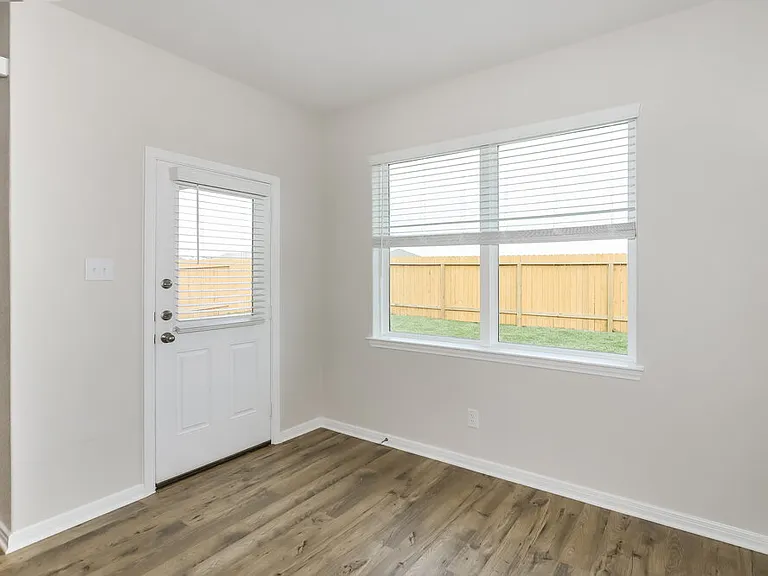 7523 Tipton Meadow Way — Photo 6