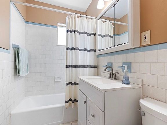3rd image of 84 Brayton Rd #2