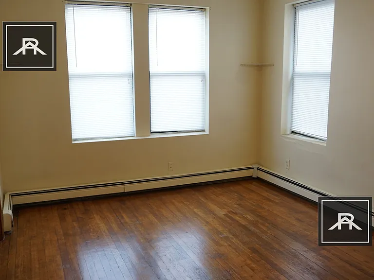 44 Park Vale Ave #3 — Photo 7
