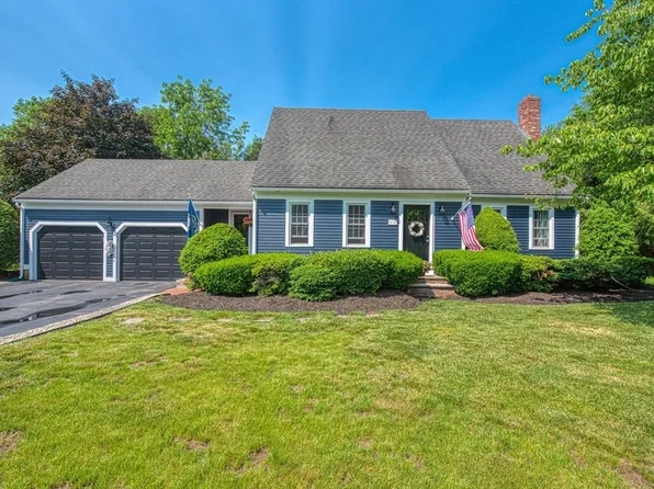 635 Summer St, Bridgewater, MA 02324