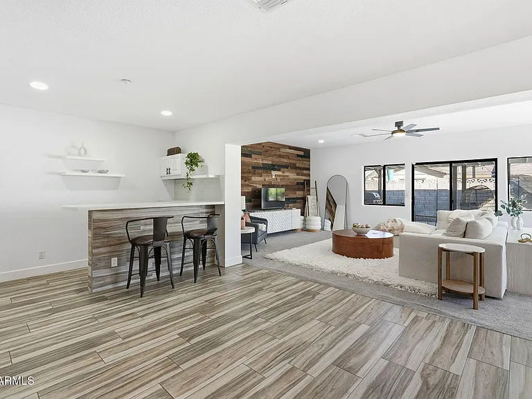 8614 E Jackrabbit Rd — Photo 14