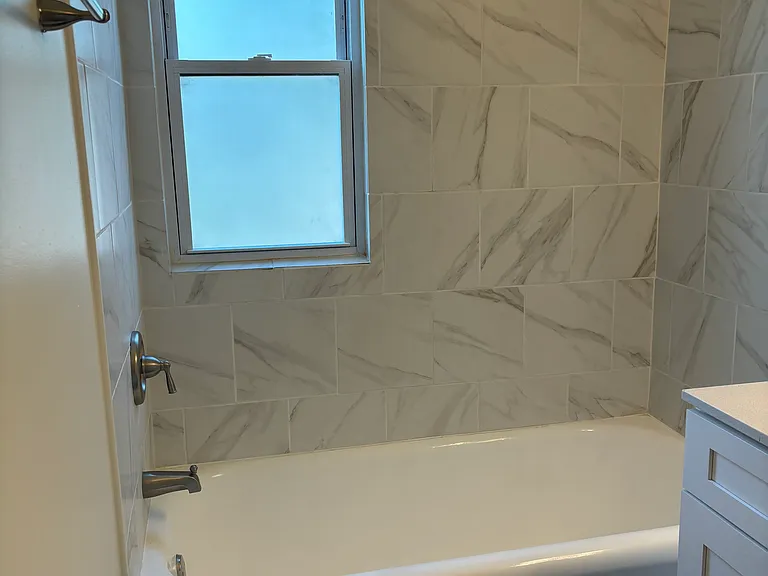 11801 Lake Ave #305 — Photo 7
