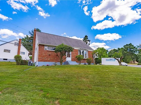 2415 S Lumber St, Allentown, PA 18103