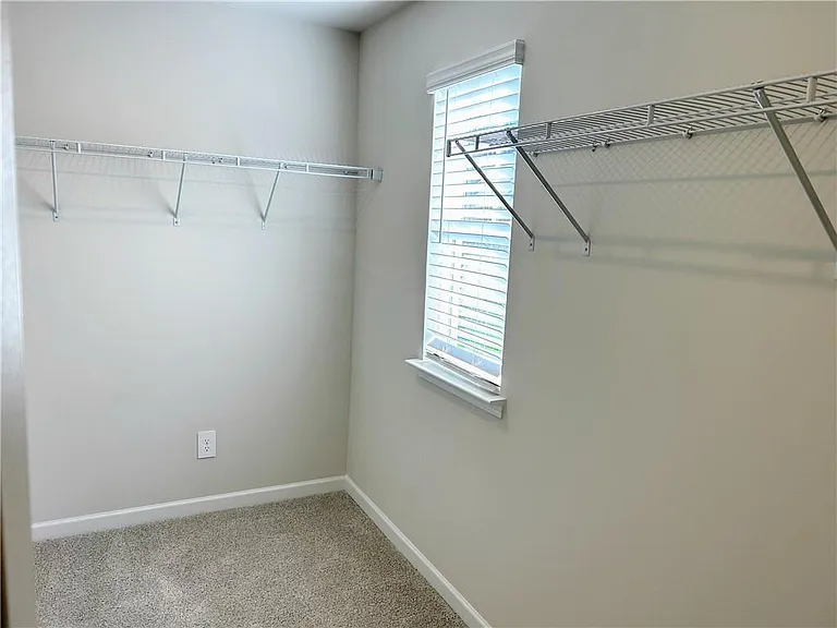 7811 Richmond Trl — Photo 22