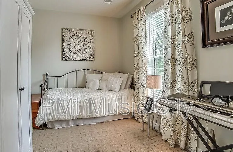 2310 Elliott Ave #612 — Photo 14