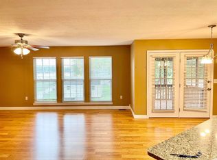 228 Clifty St, Somerset, KY 42501