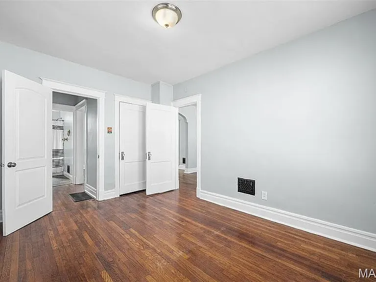 4710 Delor St #2W — Photo 3