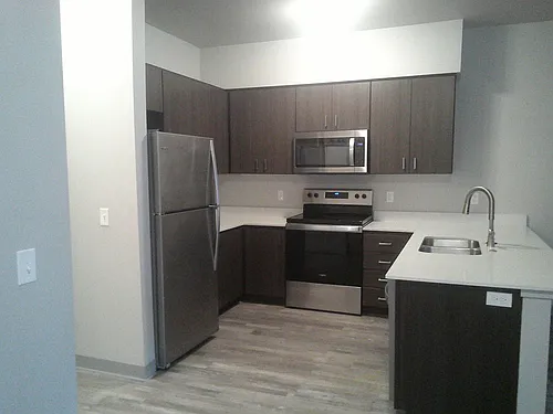 169-Franklin Commons Photo 1