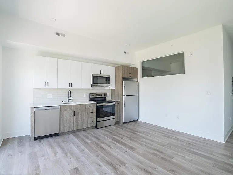 1420 Point Breeze Avenue — Photo 52