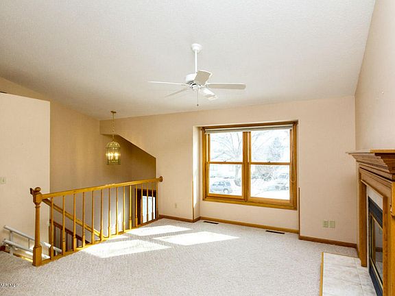 5th image of 2109 Beacon Dr SW