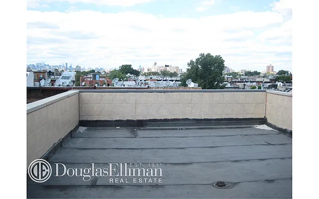 Rented by Douglas Elliman | media 21