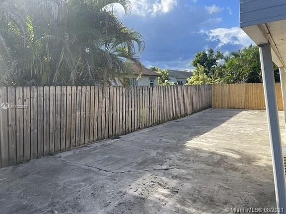 2nd image of 195500 NW 57th Pl #0