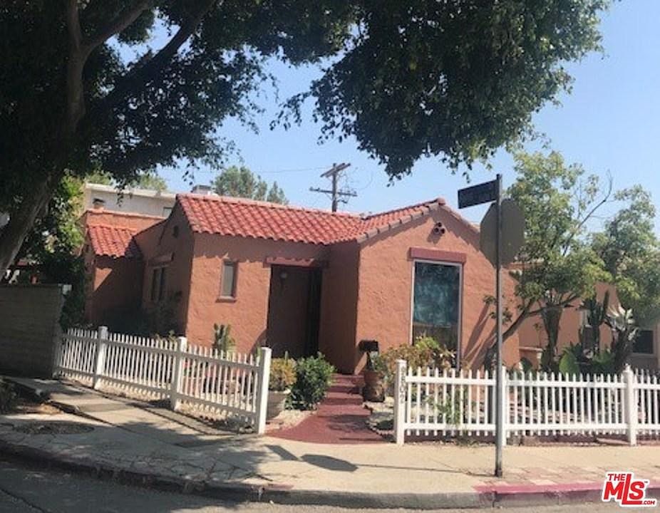 2nd image of 9802 Hannum Dr