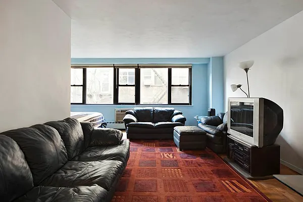 Sold by Town Residential | media 11