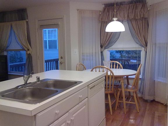 Eat In Kitchen Area