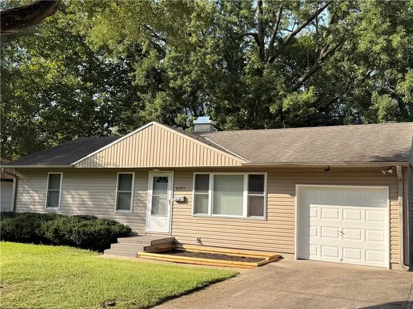 111th St, Kansas City, MO 64134