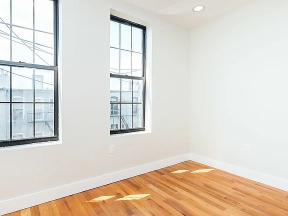 3rd image of 1714 Greene Ave APT 3R