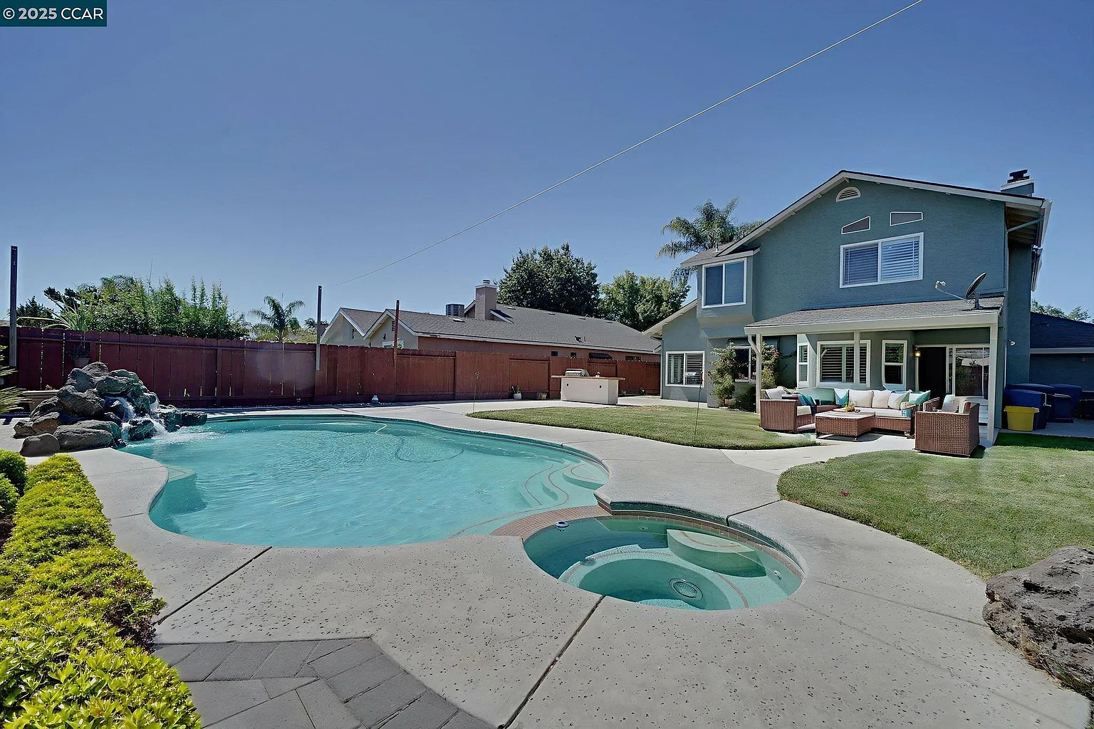 1210 Snow Ridge Ct photo 1