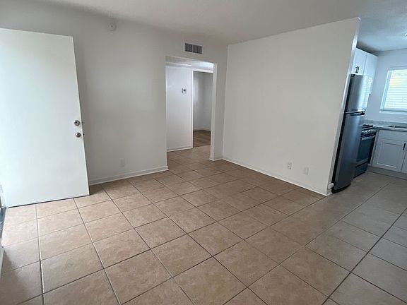 2nd image of 1433 S Kenneth Pl APT 8
