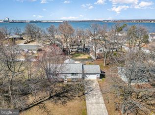 9218 Howard Ave, Sparrows Pt, MD 21219