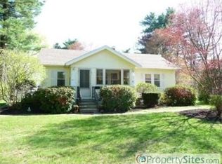 21 Quobaug Ave, Oxford, MA 01540