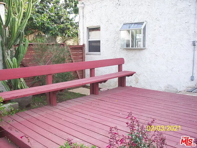 4354 Coolidge Ave — Photo 23