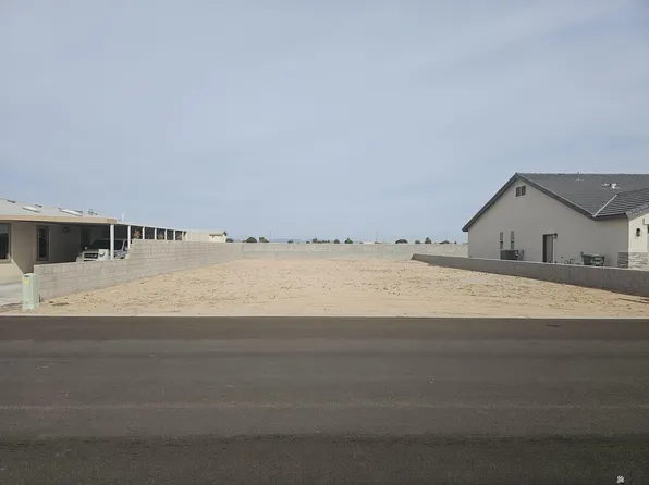 5100 E 33rd Pl, Yuma, AZ 85365