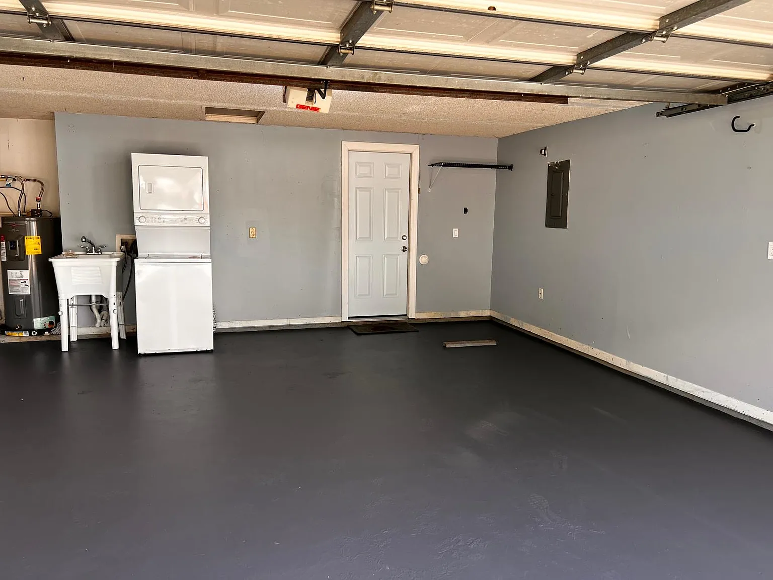 3 bed, 1148 sqft, $2,700 — Photo 4