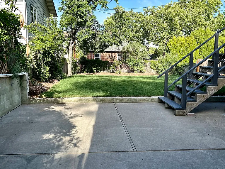 1030 Lander St #2 — Photo 6
