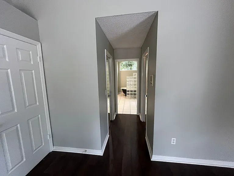 3801 Donna Lynn Ln — Photo 12