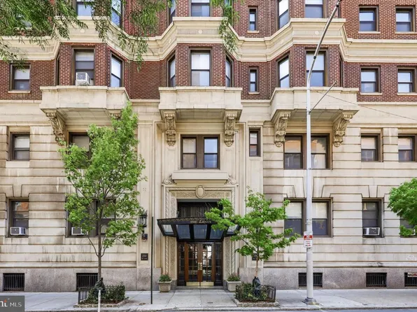 250 S 13th St APT 8D, Philadelphia, PA 19107