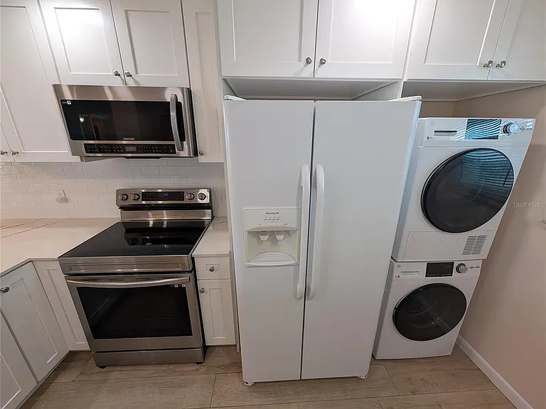 18304 Gulf Blvd #406 — Photo 3